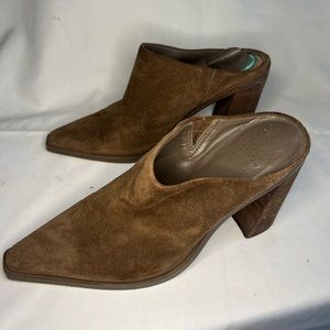 Vince Camuto leather suede mules✨✨